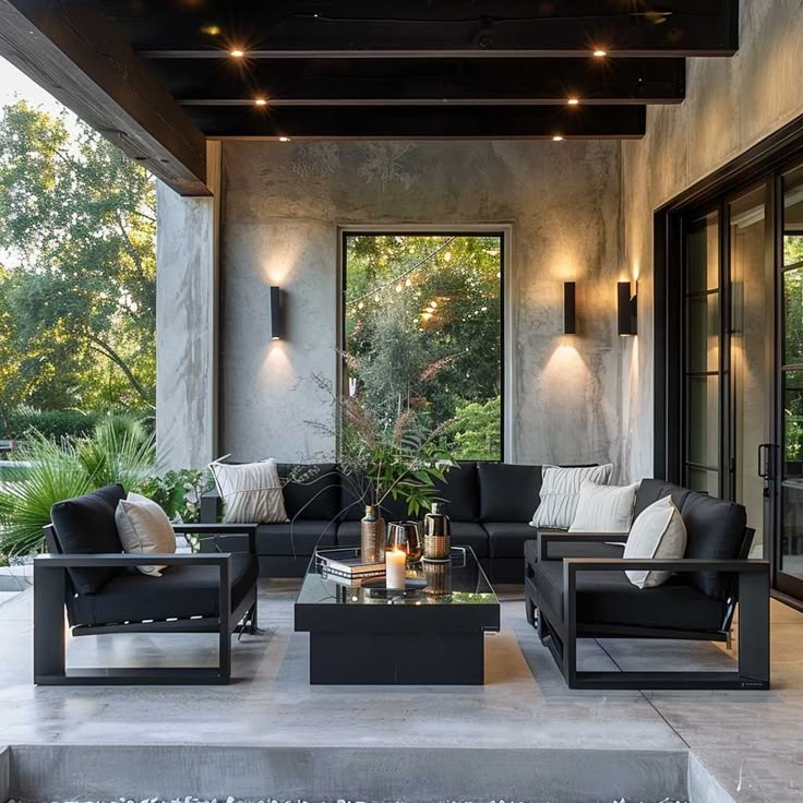 Outdoor Decor
