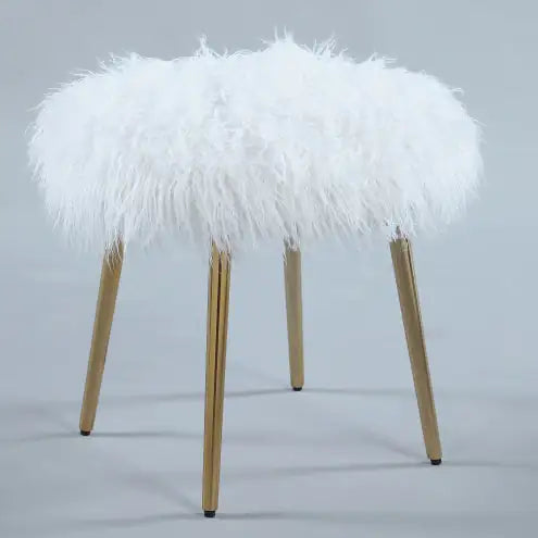 Otomana Ravni con detalles de piel sintética y patas doradas
