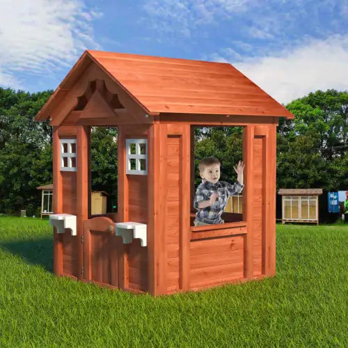 Casa de juegos de madera roja dorada