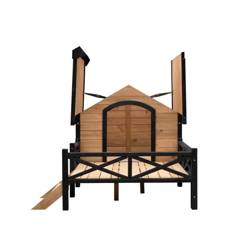 Outdoor Large Cabin Style Wooden Kennel With Porch