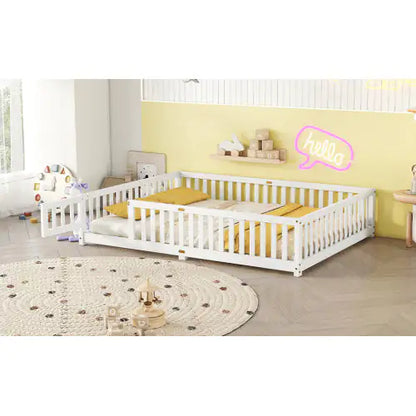 Letto matrimoniale a terra con sponde di sicurezza e porta per bambini