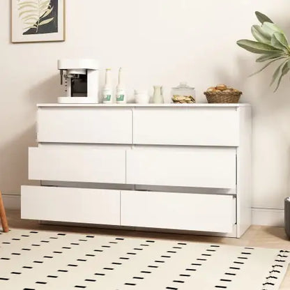 Spazioso mobiletto bianco a 6 cassetti