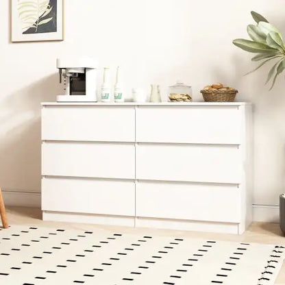 Spazioso mobiletto bianco a 6 cassetti