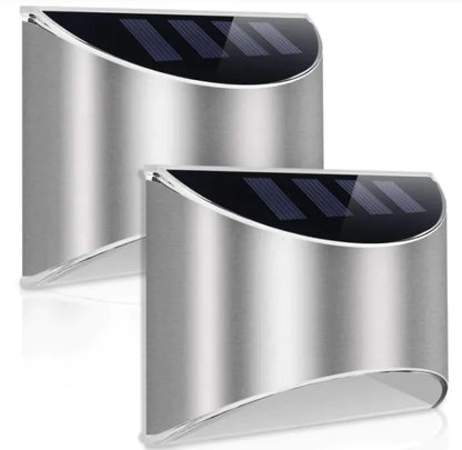 Luces solares para escalones de exterior y pasillos