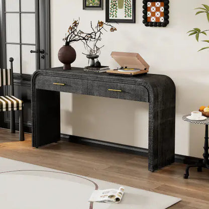 Mesa consola con silueta vintage única de TREXM