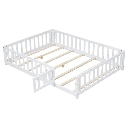 Toddler Safety Platform Bed with Gate